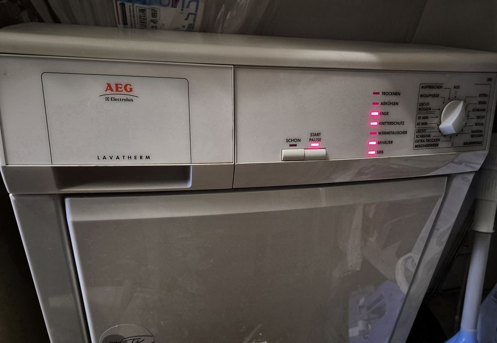 Сушилня AEG Lavatherm