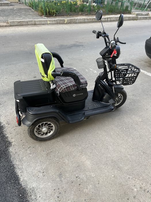 triciclu electric ELektroMob