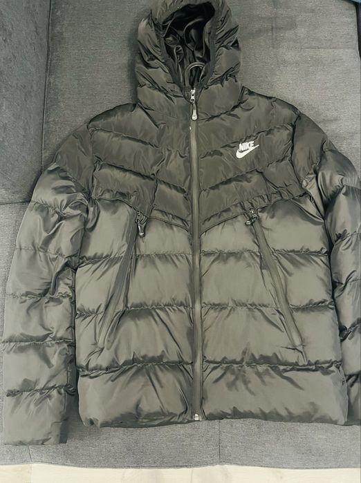 Мъжко Зимно Яке Nike.