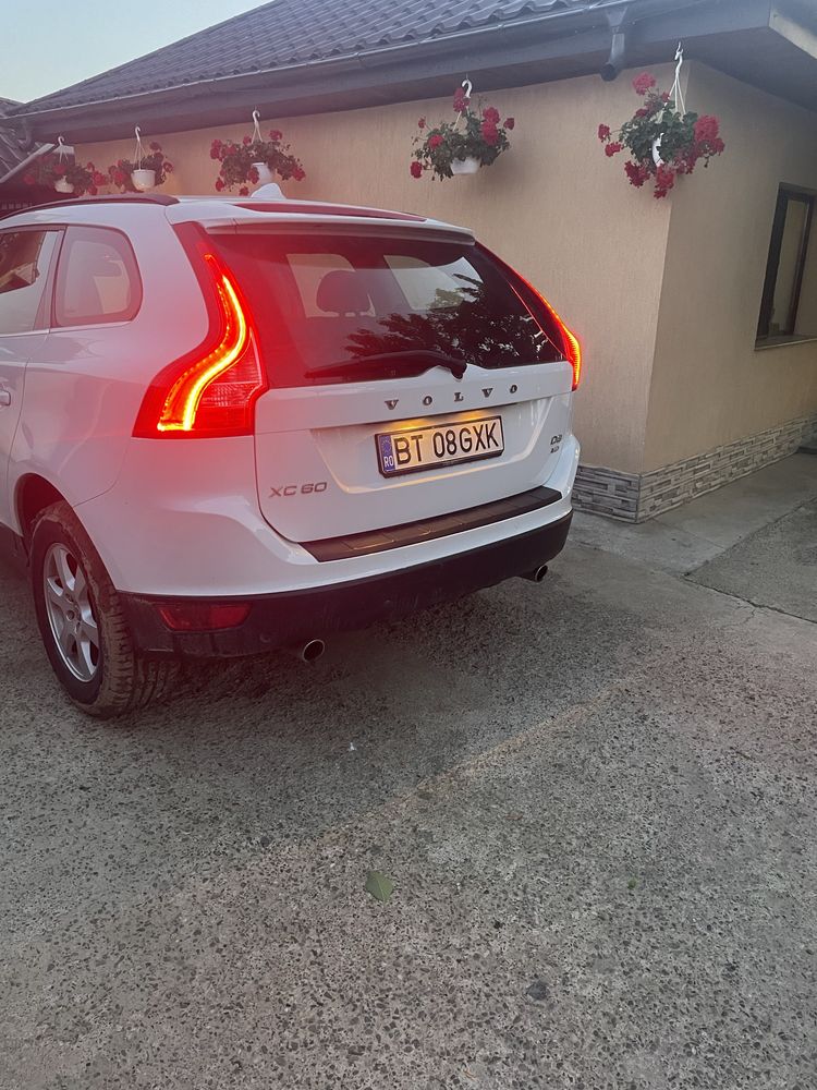 VOLVO XC60.   11/2011    tel:0️⃣7️⃣5️⃣3️⃣9️⃣0️⃣4️⃣6️⃣6️⃣1️⃣