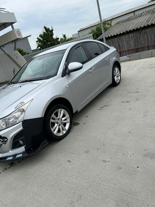 De vânzare Chevrolet cruz