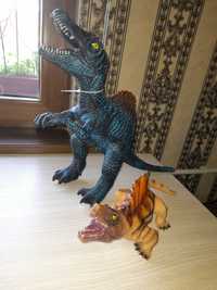 Игрушки  динозавры резиновые