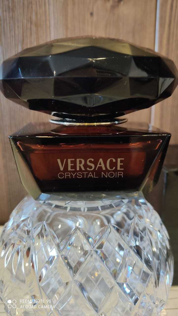 Versace Crystal Noir Eau De Parfum Natural Spray (туалетная вода) 50ml