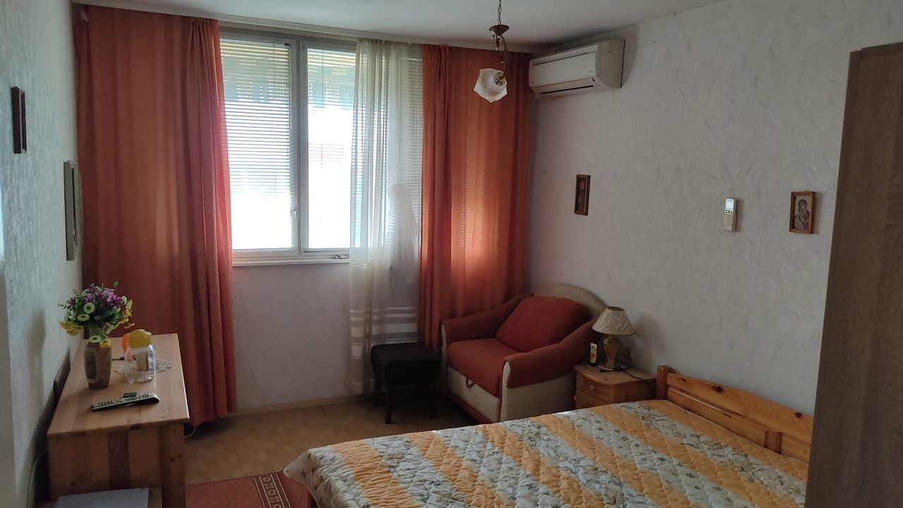 Продава се Четиристаен апартамент в Казанлък - 75 кв.м за 1107 €/кв.м - Снимка #3