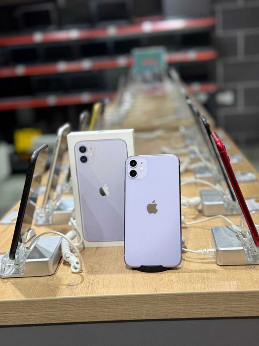 Телефон iPhone 11 128GB/Айфон 11 128 ГБ 74%
