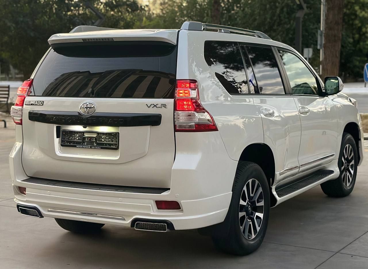 Tayota Land Cruiser Prado 150 VX Yaponka