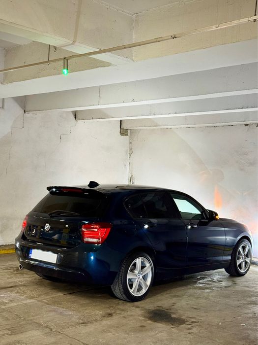 BMW Seria 1 F20 120D 184cp / Automat / 2014 / SportLine / Ambiental