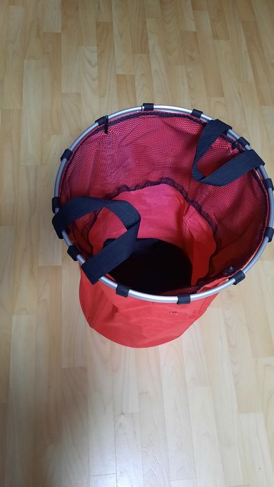 Корзина для  белья, игрушек и т.д.  Б/у.