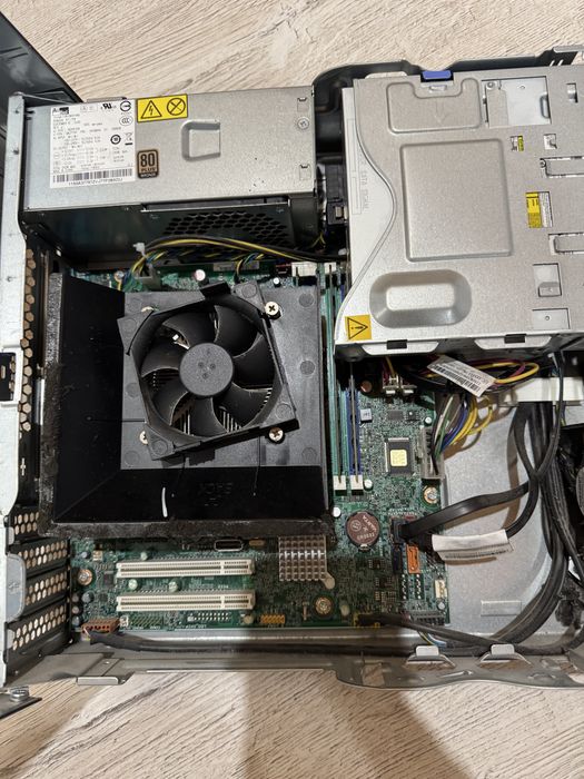 Lenovo ThinkCentre M82