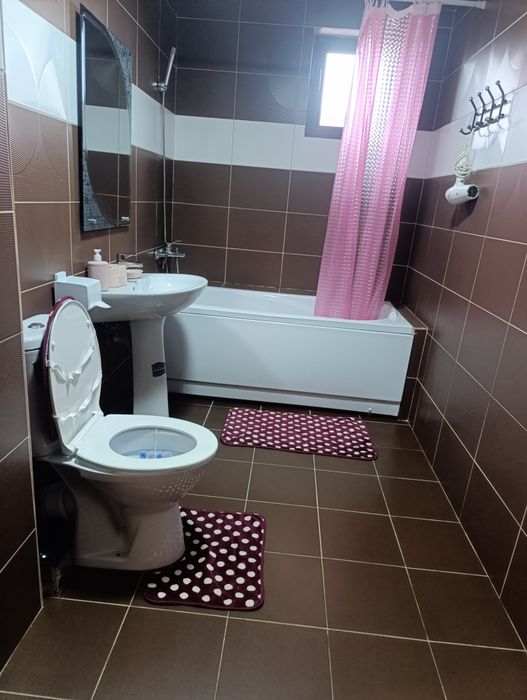 Închiriez garsonieră confort sporit