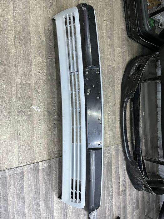 Mersedes W124 Amg бампер порог туманник обвес фара листва накладка