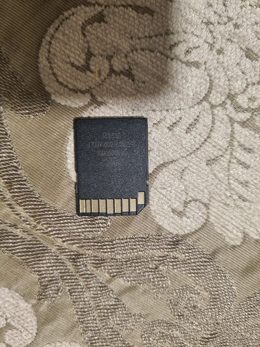 Micro SD 32 GB .