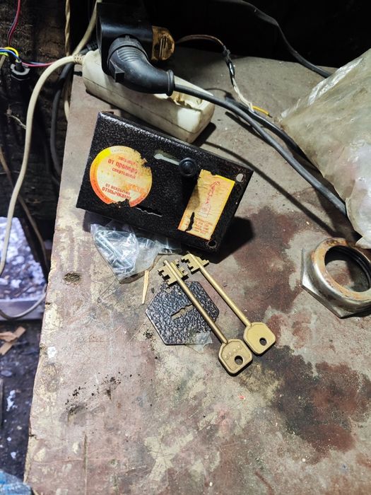 Продам замок Российский