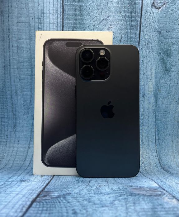 Айфон Iphone 15 Pro Max 256gb в идеальном состоянии ,гарантия