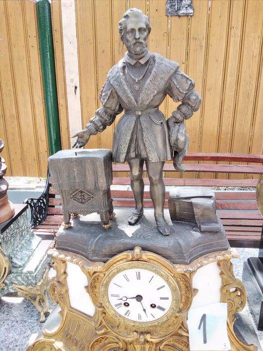 Ceas șemineu cu statuieta