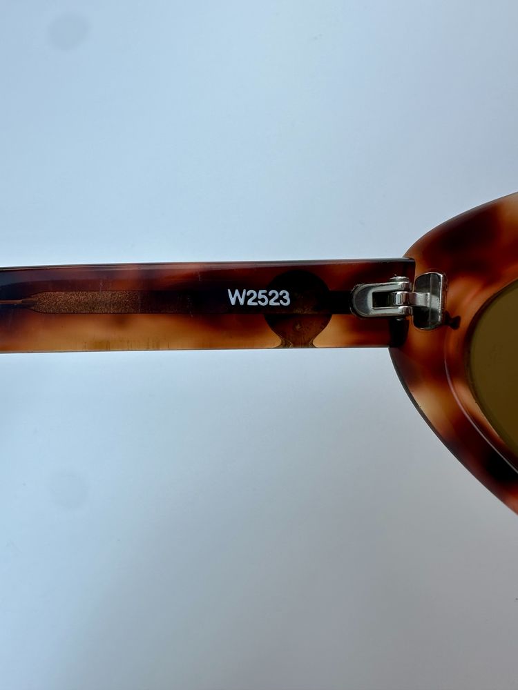 Ray Ban W2523 Vintage USA B&L Cat-Eye Frame