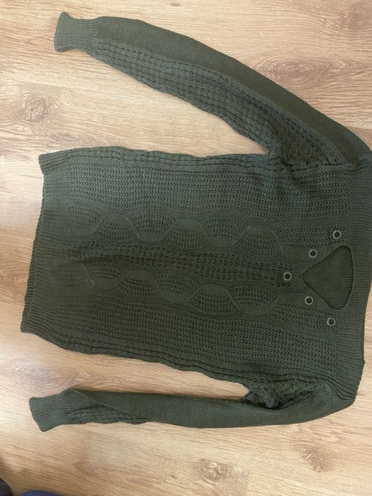 Дамски пуловери