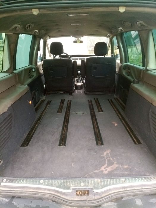 Renault Grand Escape IV с 2 автобокса