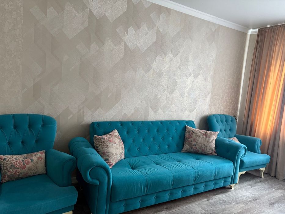 Диван с креслами