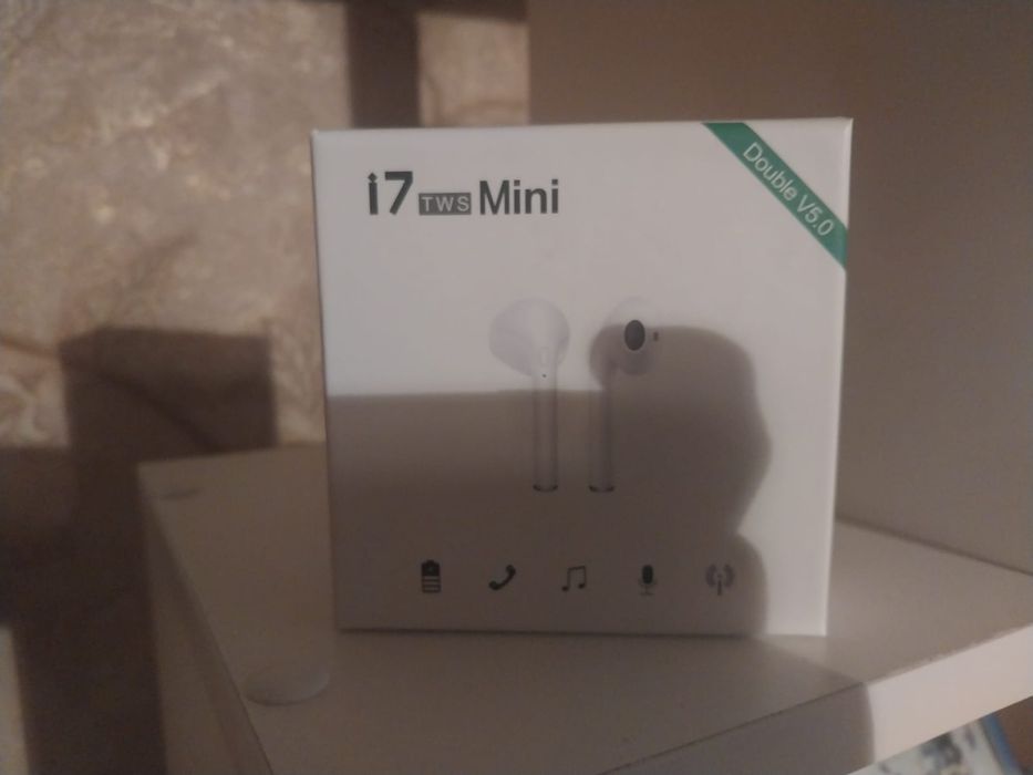 i7mini наушники белый