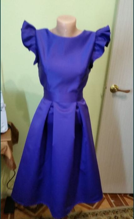 Продам платье вечерний