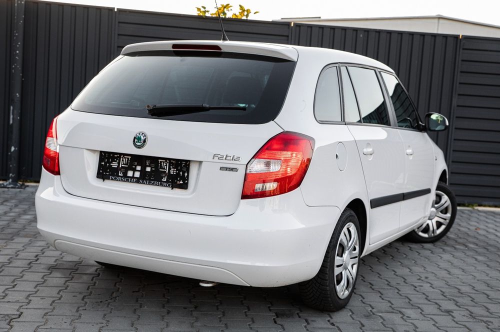 Skoda Fabia  2011 Euro 5  1.2 Benzina 9 Roti Impecabila