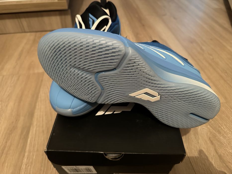 Adidas Dame 9 marimea 42 nou original