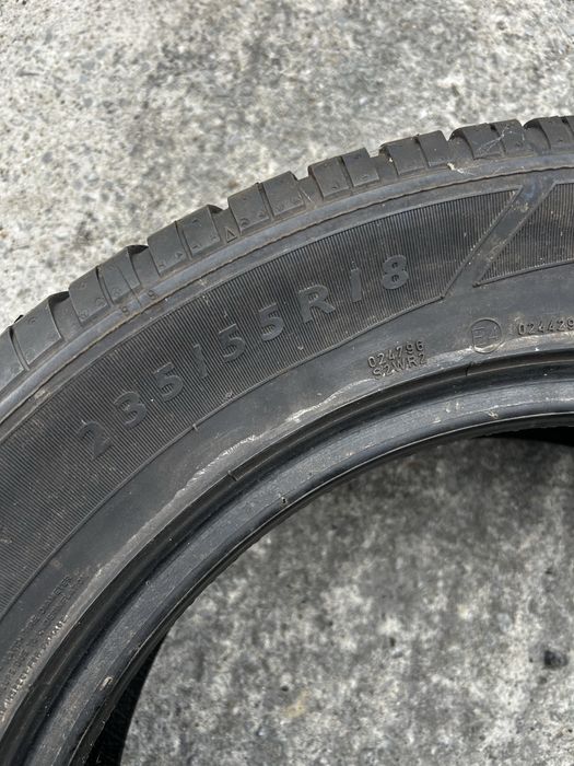 2бр Зимни гуми Dunlop 235/55R18