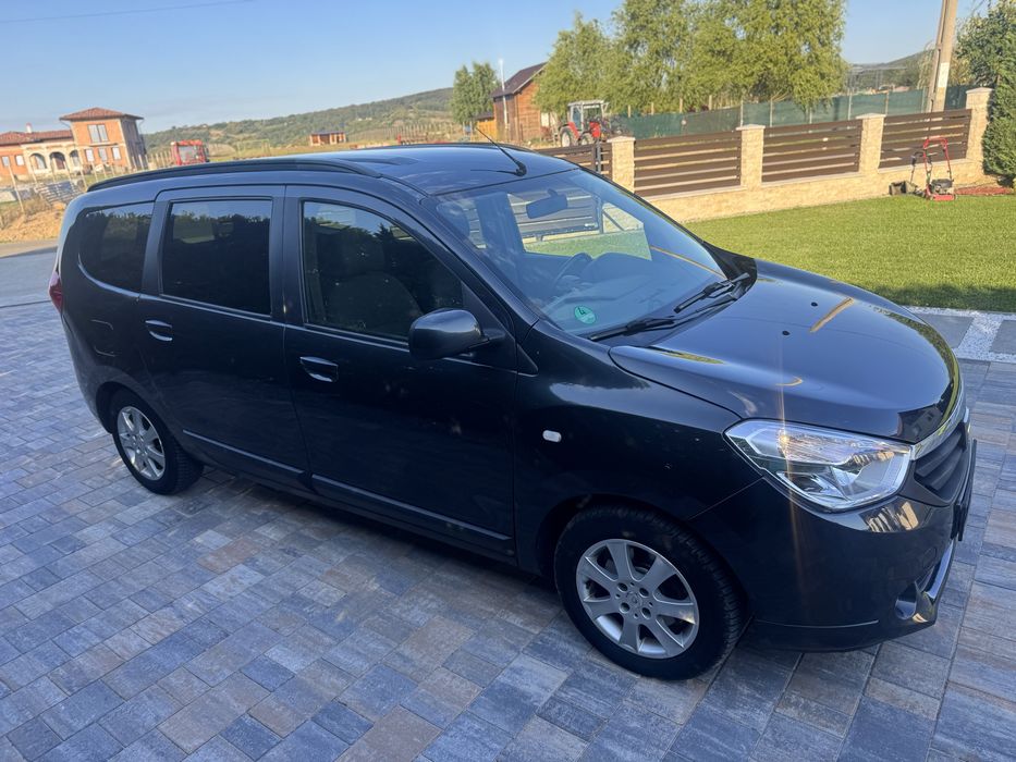Dacia Lodgy 1.5 diesel/an2012/5 locuri/Aer Conditionat/recent adus