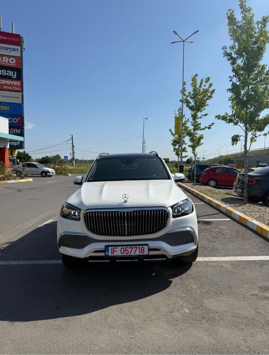 Mercedes - Benz / Maybach GLS 600 / 4 matic / Interior Full Black