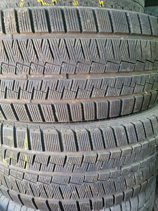 Продам  245/45/21