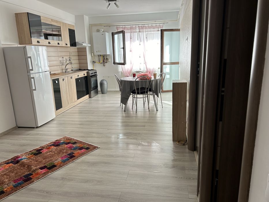 Se inchiriaza apartament cu doua camere