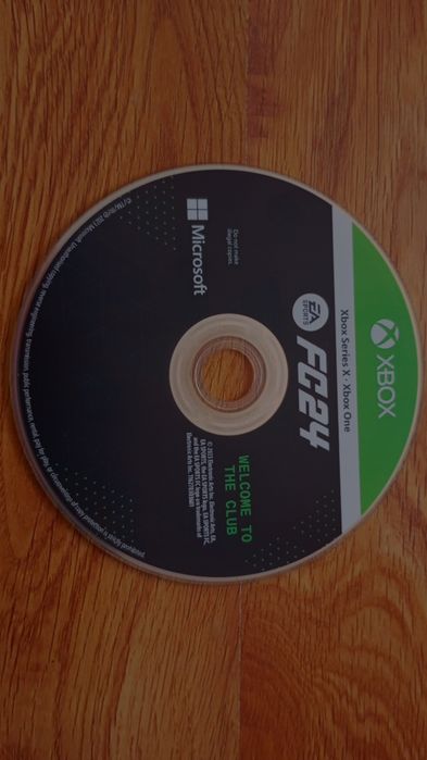 Vând CD de FC 24 pentru Xbox