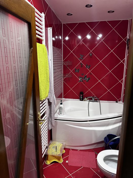 Vand apartament 2 camere