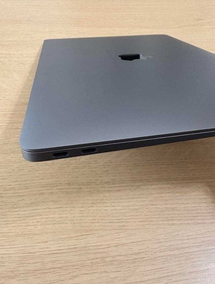 Mackbook air , pro m1 , m2 , m3 8/16 ga 256/512/1tb Eng arzon narxlar