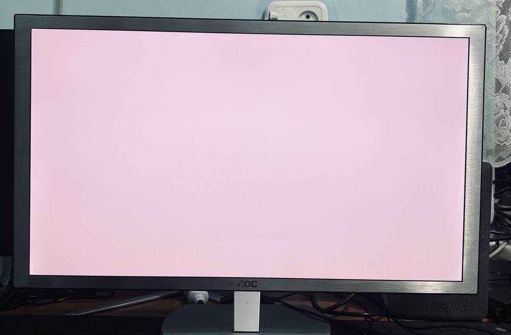 Монитор ультра тонкий AOC 24 60Hz FullHd идеал