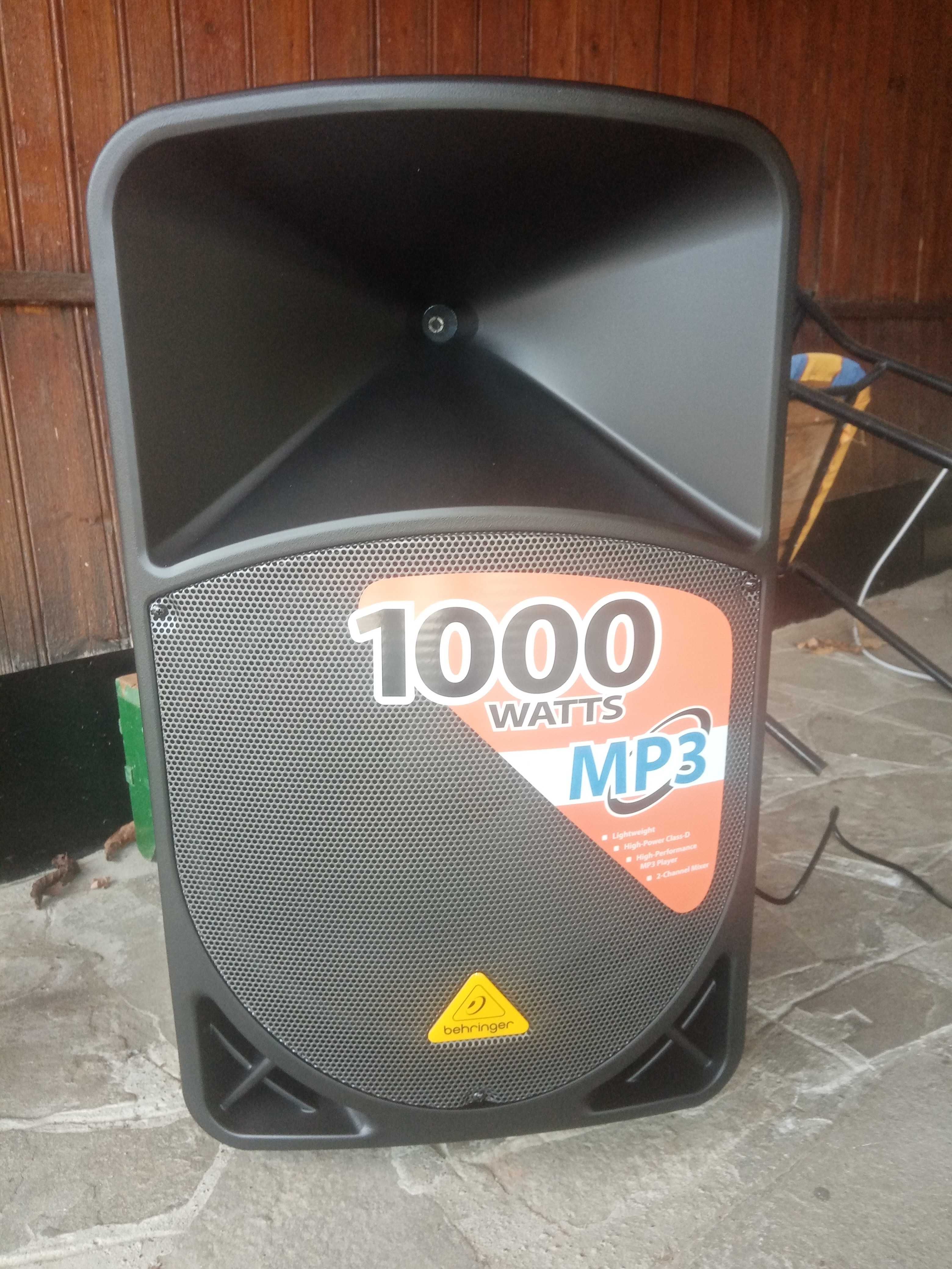 Продавам тонколона BEHRINGER eurolive  B115 MP3 чисто нова