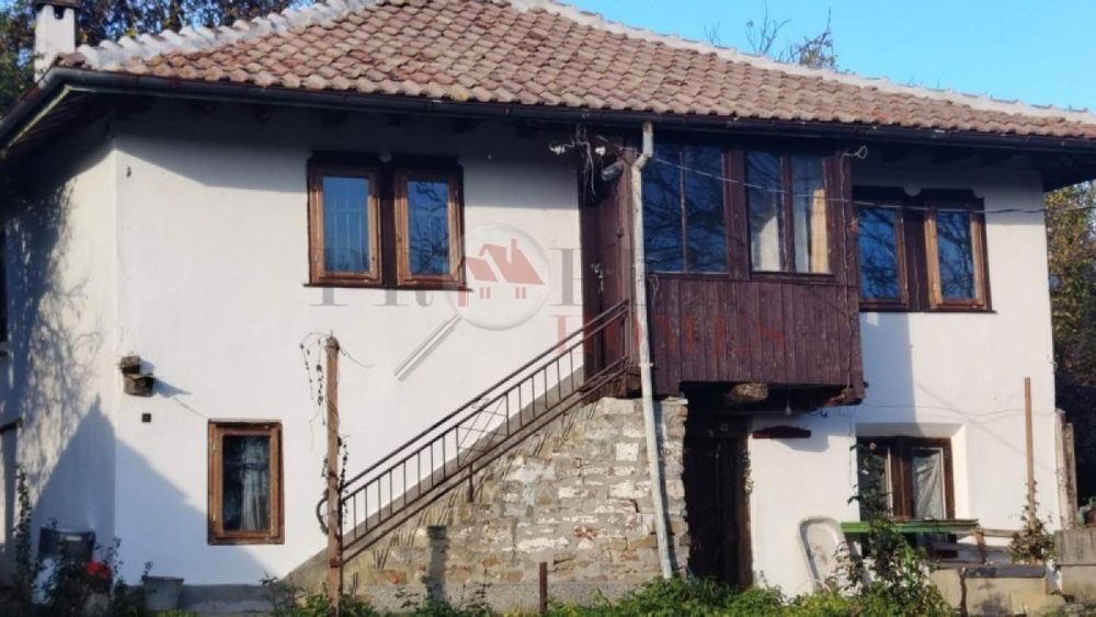 Продажба Къща гр. Дряново - с. Катранджии 101m²