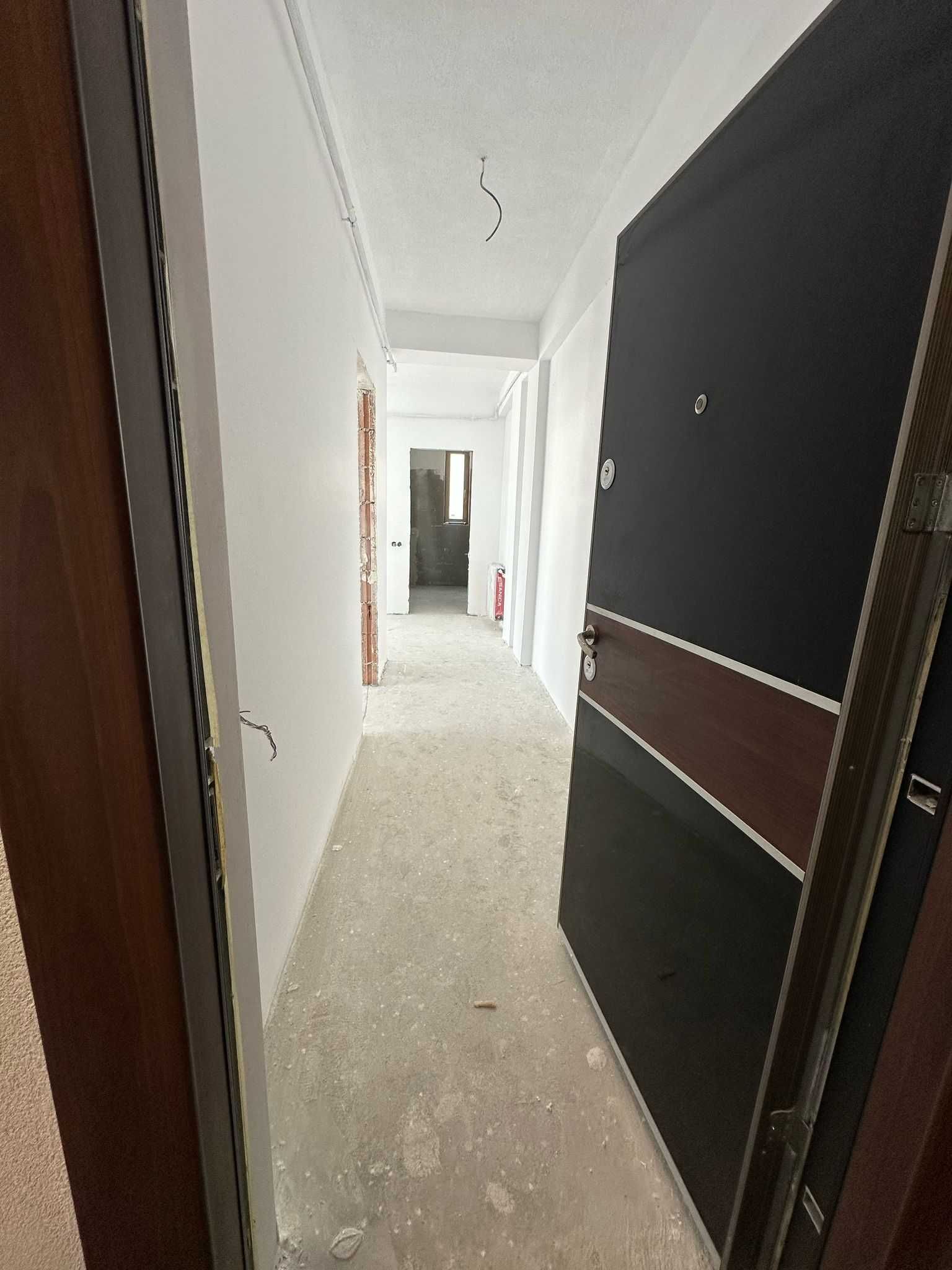 INTABULAT! Apartament cu 2 camere, mutare imediata, 75 000 euro