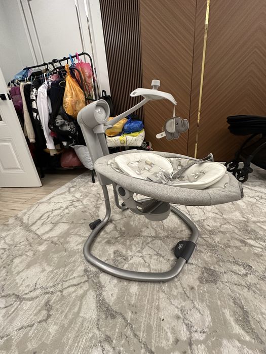 Детски качелки в отлично