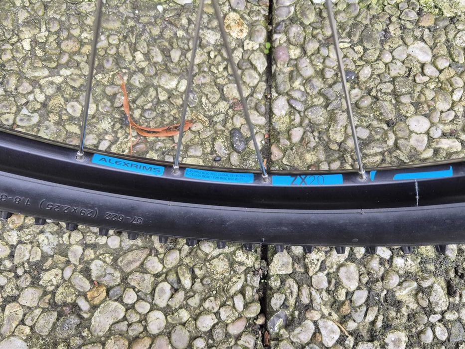 Roti MTB Cube, 29 inch, complete, stare foarte buna