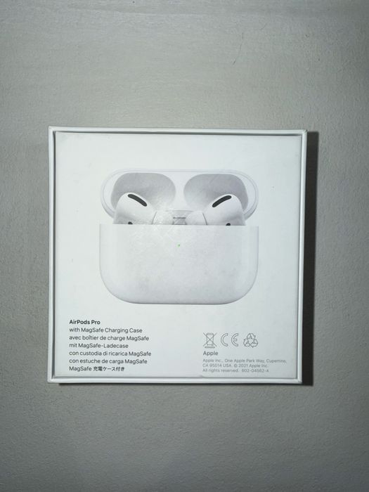Apple AirPods Pro, 1st Gen.