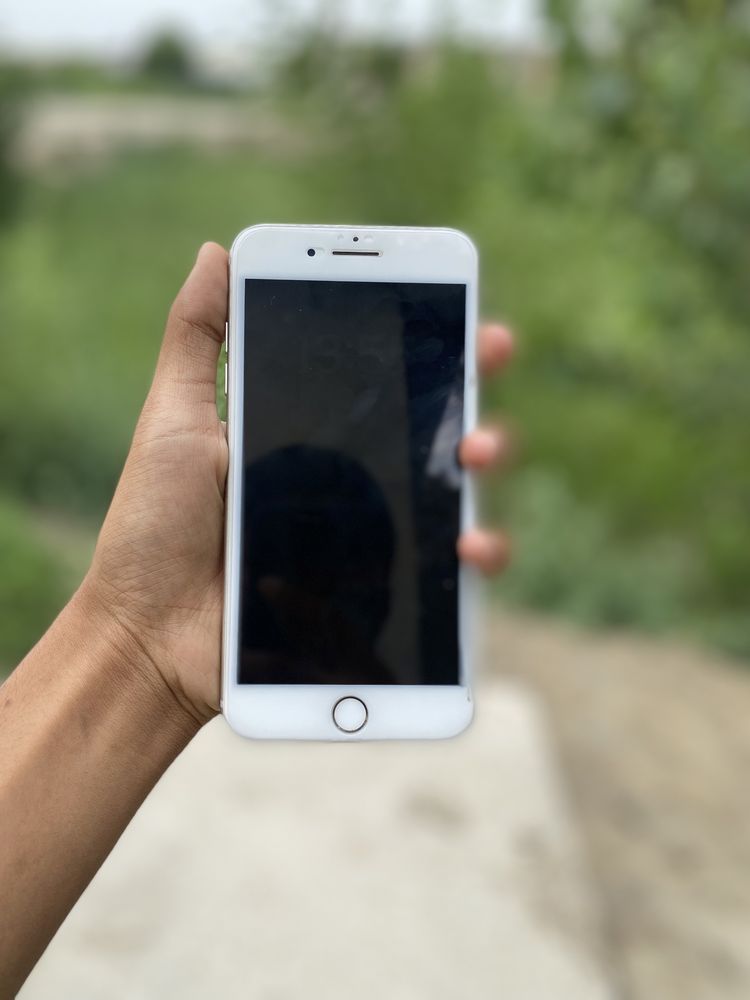 IPhone 8plus white