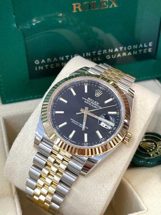 Rolex Datejust Silver/Gold Black AUTOMATIC 41 MM