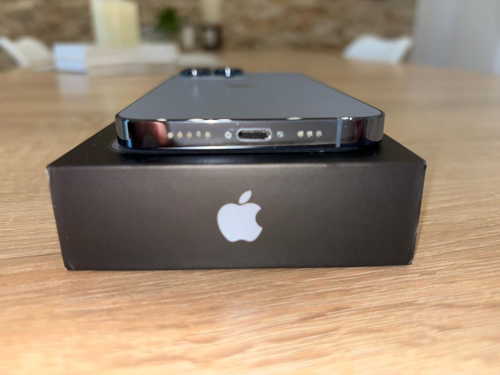 Продава се отличен iPhone 13 Pro