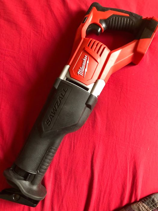 scule impact milwaukee makita pendular  baterii makita originale noi