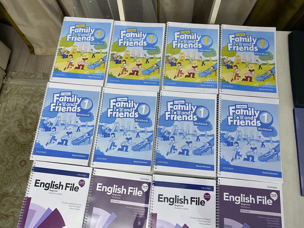 family and friends,english file,headway,solutions