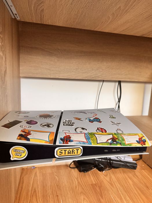 Ps5 Slim se ridică doar personal