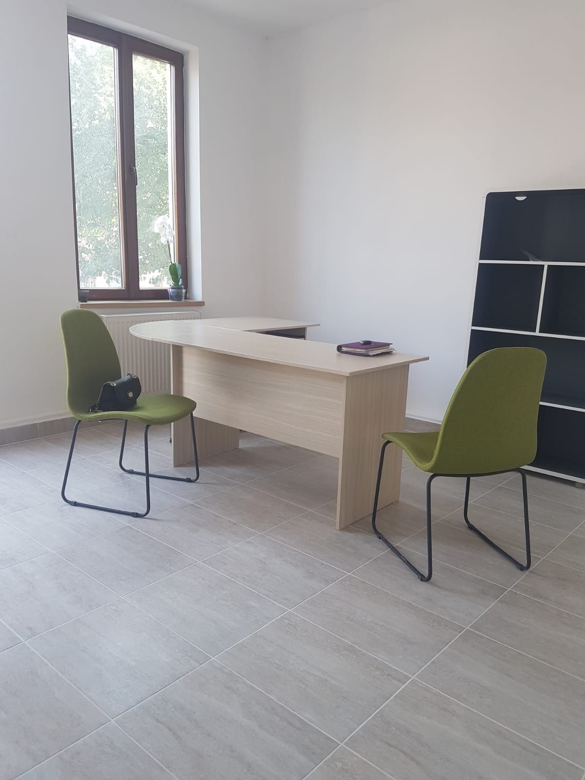 spatiu comercial 90mp- GH.DIMA