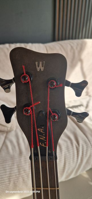 Chitara bass Warwick FNA